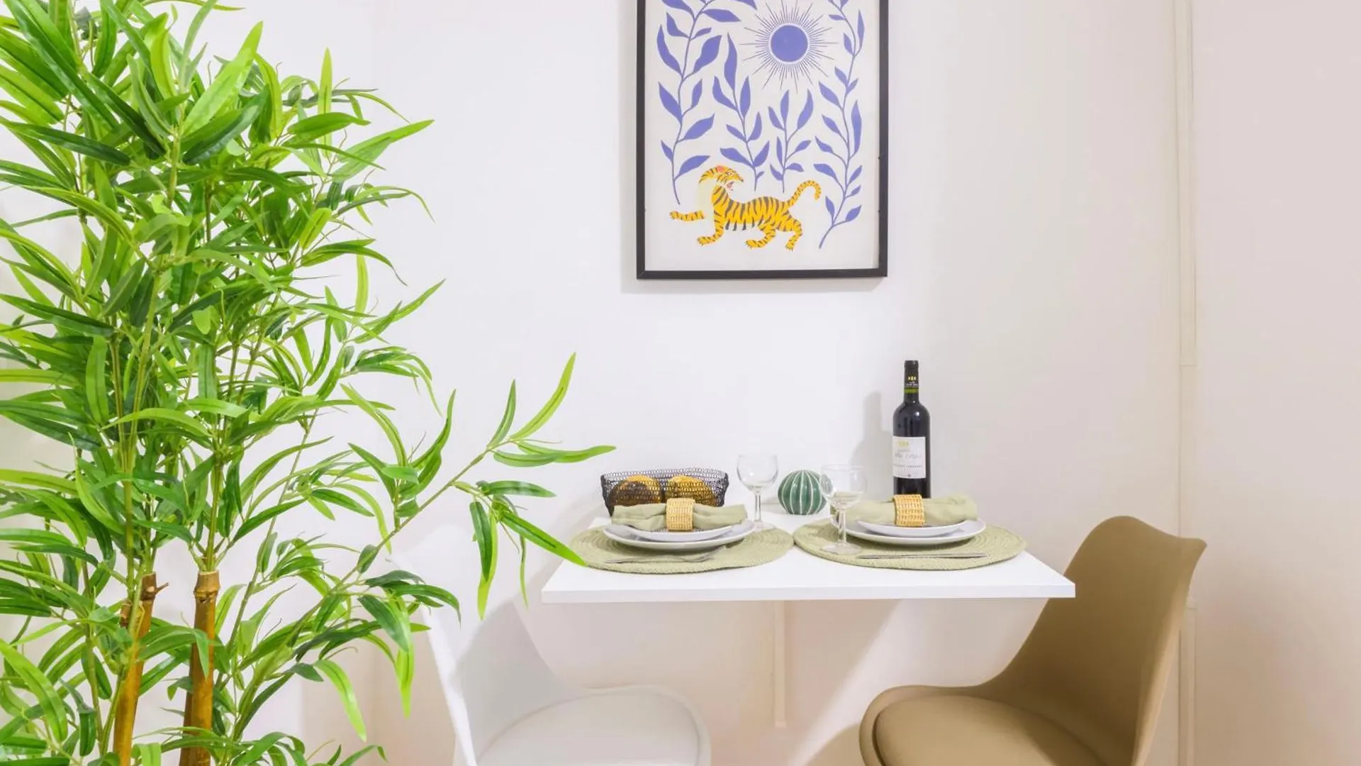 Apartment Opera District Comfortable Retreat Paris