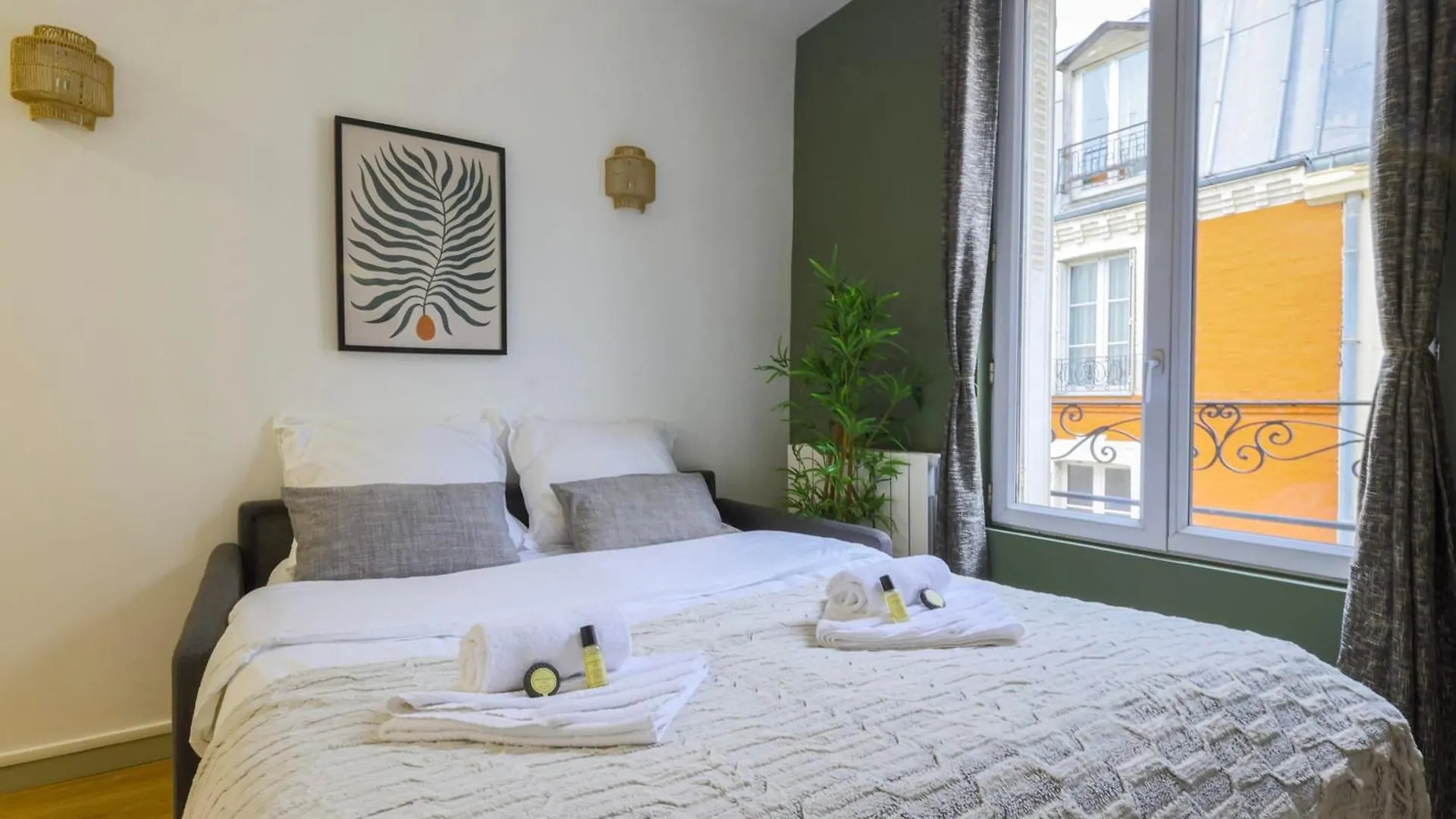 Opera District Comfortable Retreat Apartment *